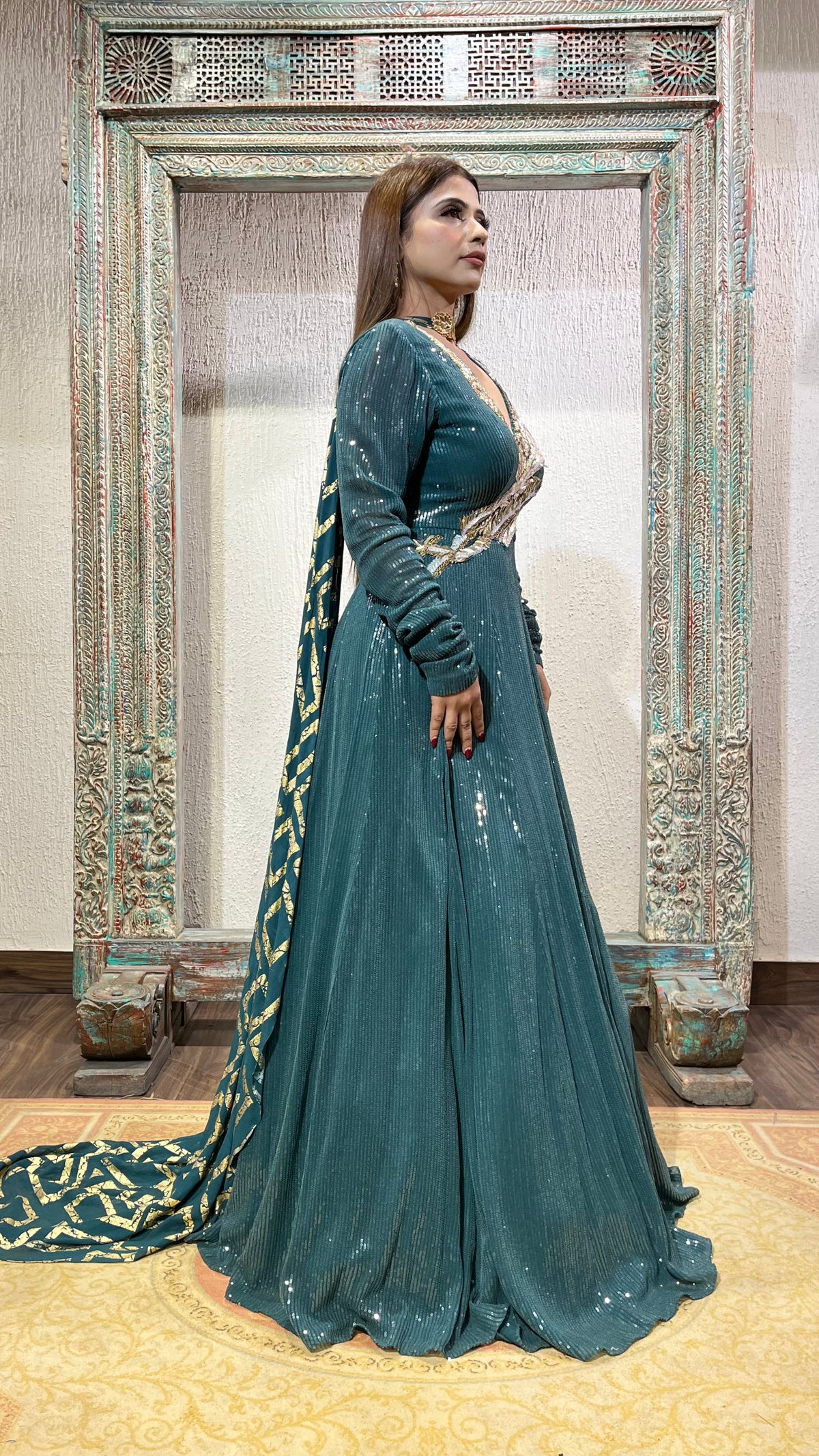 Green color Anarkali suit 2pc set Shop Soniyag Green color Anarkali suit 2pc set Shop Soniyag