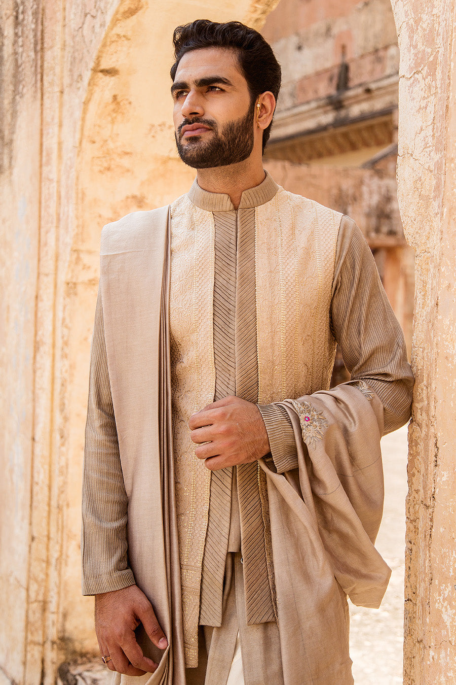Kurta Jacket Set Matched With A Complimenting Stole And Tone On Tone Box Pants