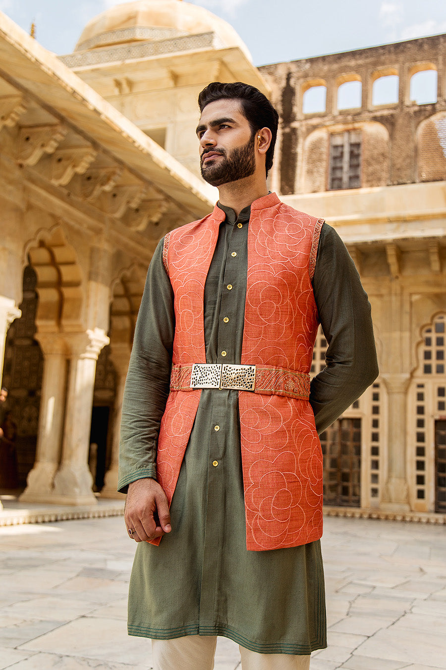 Kurta Paired With Orange Jacket With Embroidered Belt And Off White Box Pants