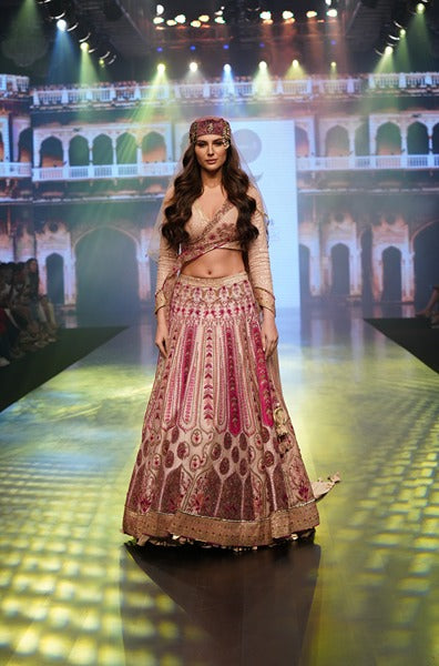 Signature Sg Show Stopper Bridal Lehenga