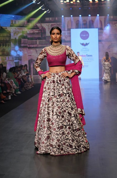 Sg Signature Printed Lehenga With Contrasting Blouse