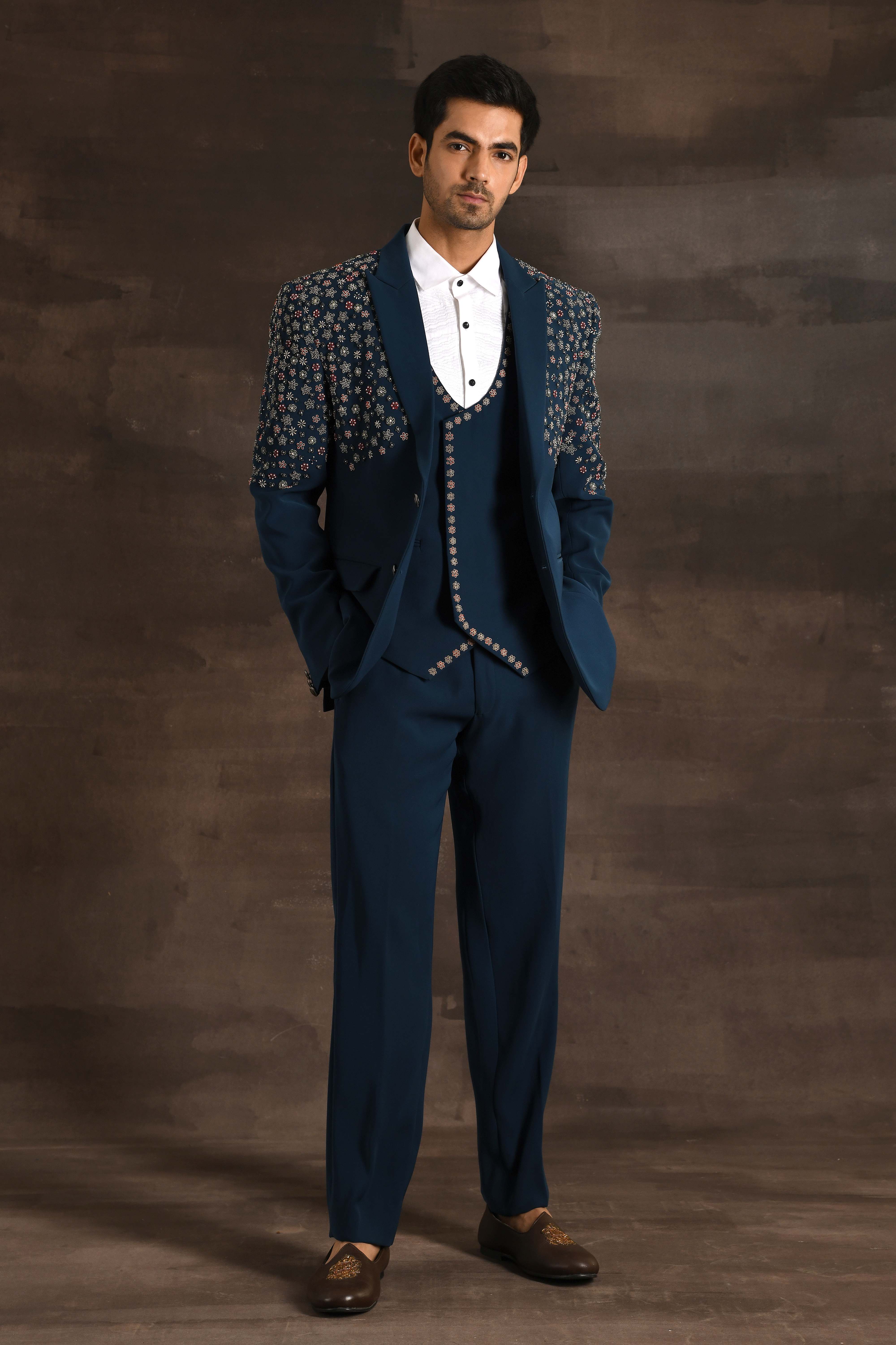 Turquoise blue deals tuxedo