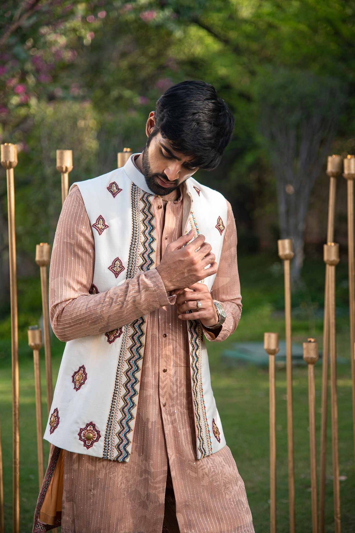 Linen Kurta And Palazzo In Pale Pink Matched With An Ivory Jacket