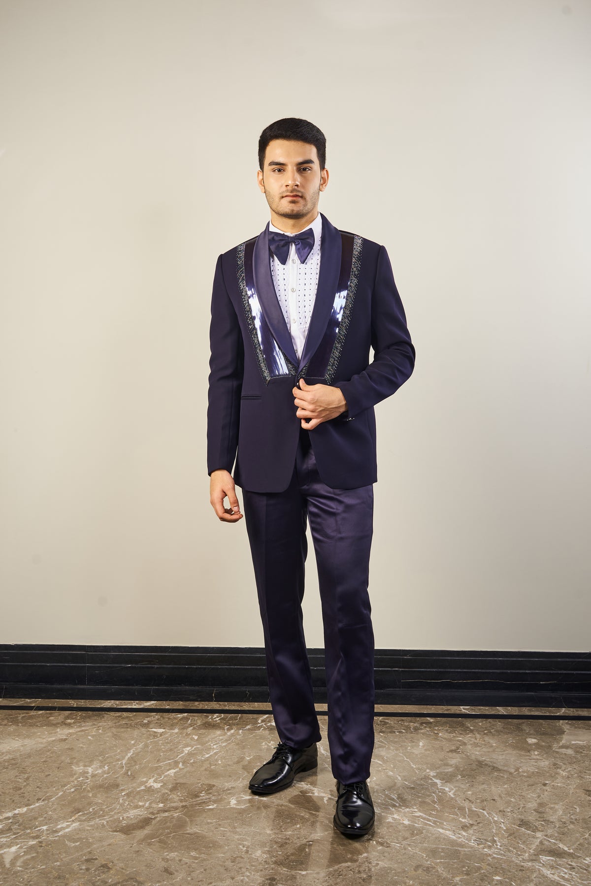 This Italian fabric navy blue Tuxedo
