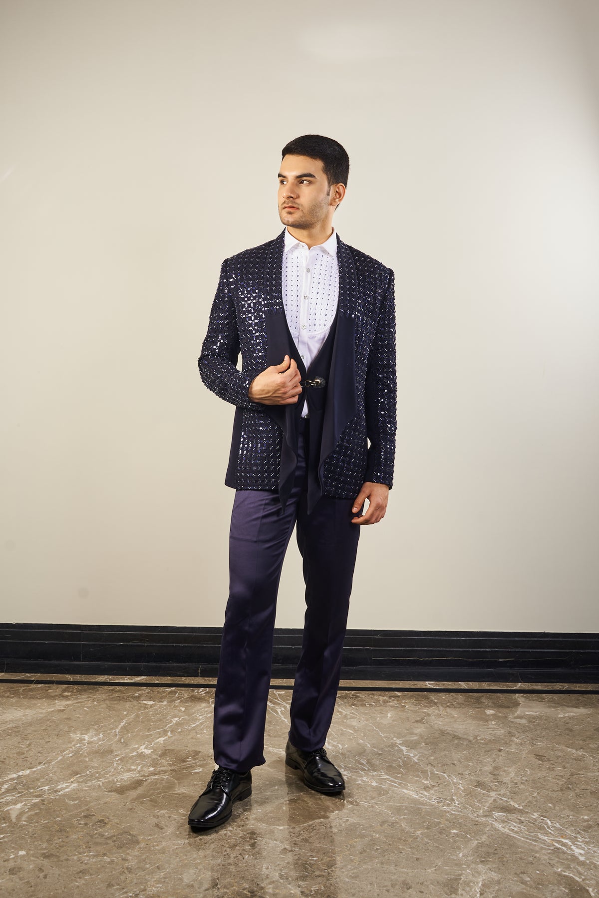 This violet navy blue  Italian crape Tuxedo